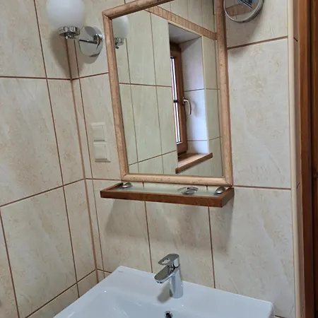 Szachulcowa Zagroda Κατάλυμα σε φάρμα *