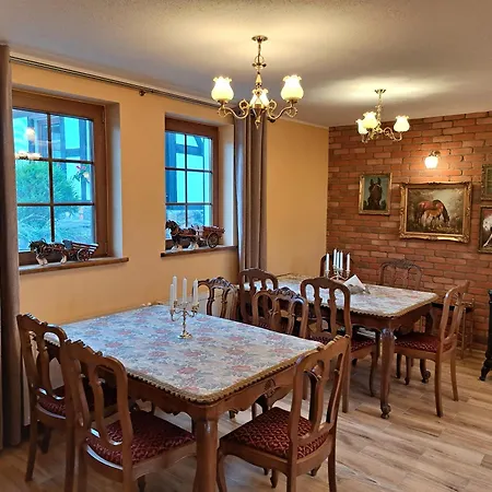 Szachulcowa Zagroda *