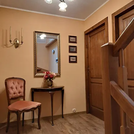 Szachulcowa Zagroda مزرعة للإقامة