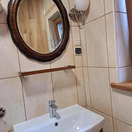 Szachulcowa Zagroda Ούστκα