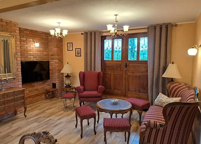 Szachulcowa Zagroda *