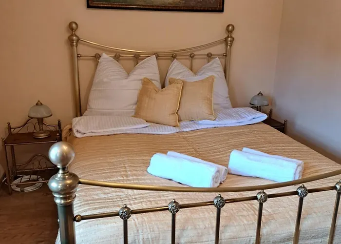 Szachulcowa Zagroda *